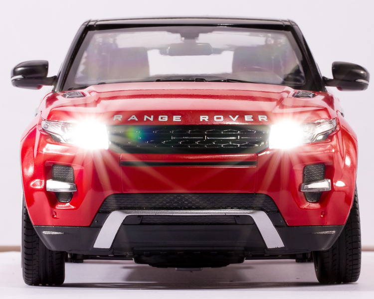 Zdalnie sterowany samochód  Range Rover Evoque RASTAR 47900-8 RC 1:14 z kierownicą sterującą