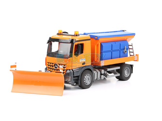 Bruder 03685 Mercedes Arocs pługo-solarka