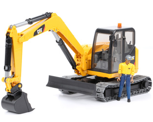 Bruder 02466 koparka na gąsienicach CAT z figurką