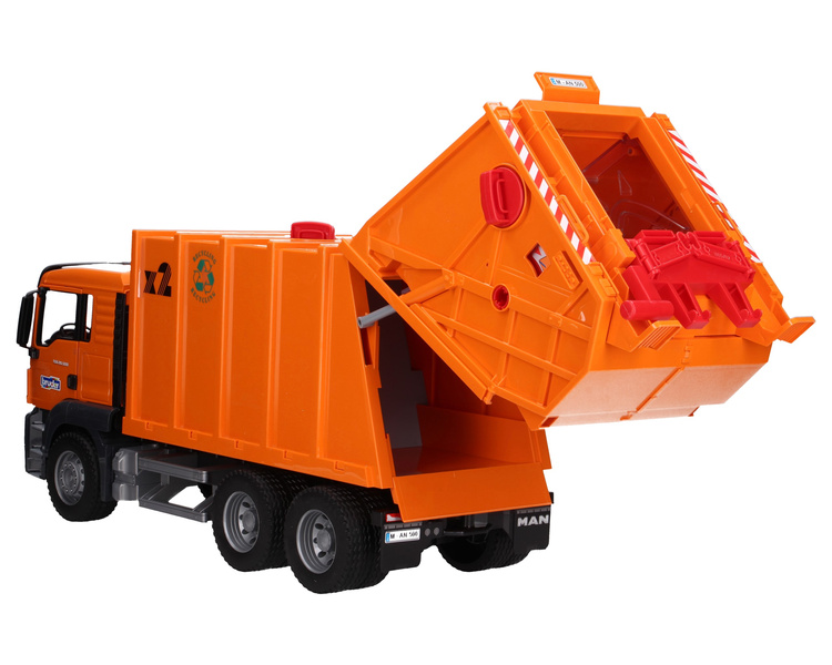 Bruder 03760 śmieciarka MAN TGS pomarańczowa uszkodzone opakowanie
